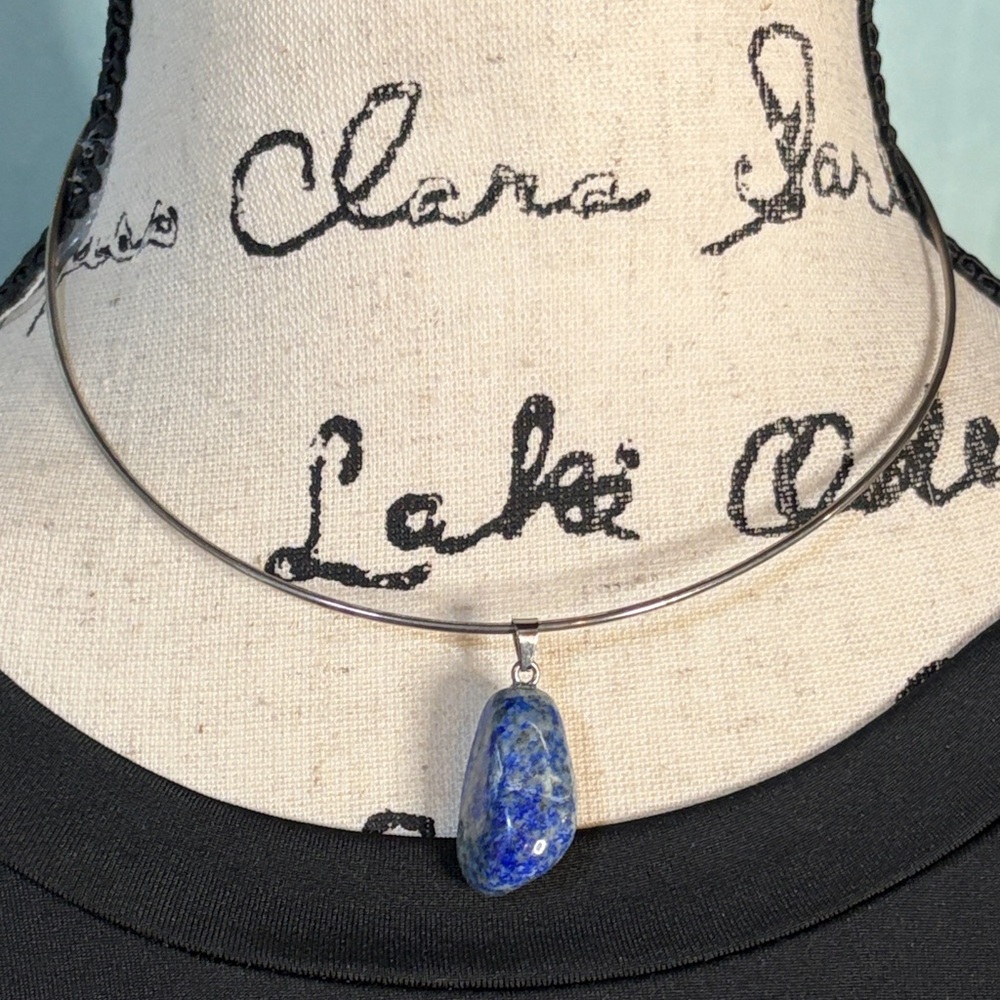 Lapis Lazuli Asymmetrical Pendent Wire Choker